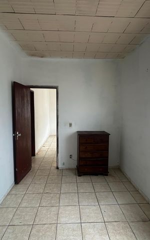 Casa à venda com 360m², 1 quarto e 1 vaga
