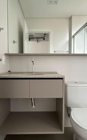 Studio para alugar com 35m², 1 quarto e 1 vaga Studio para alugar com 35m², 1 quarto e 1 vagaBanheiro
