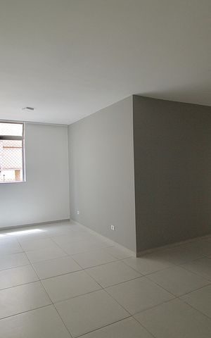 Apartamento à venda com 69m², 2 quartos e sem vaga Apartamento à venda com 69m², 2 quartos e sem vagaSala