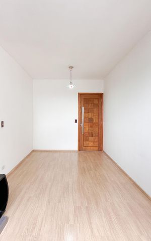 Apartamento para alugar com 60m², 2 quartos e 1 vaga Apartamento para alugar com 60m², 2 quartos e 1 vagaSala