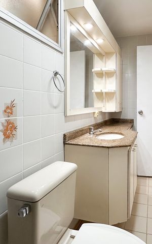 Apartamento para alugar com 60m², 2 quartos e 1 vaga Apartamento para alugar com 60m², 2 quartos e 1 vagaBanheiro Social