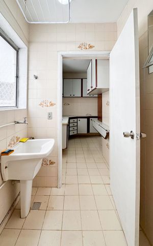 Apartamento para alugar com 60m², 2 quartos e 1 vaga Apartamento para alugar com 60m², 2 quartos e 1 vagaÁrea de Serviço