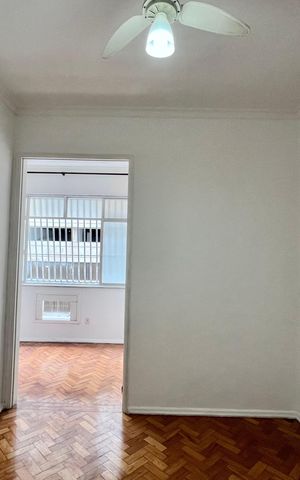Apartamento para alugar com 33m², 1 quarto e sem vaga Apartamento para alugar com 33m², 1 quarto e sem vagaSala