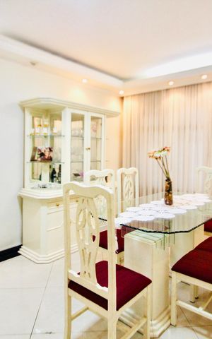 Casa para alugar com 350m², 3 quartos e 2 vagas Casa para alugar com 350m², 3 quartos e 2 vagasSala