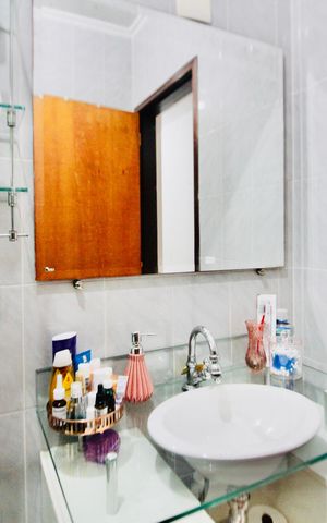 Casa para alugar com 350m², 3 quartos e 2 vagas Casa para alugar com 350m², 3 quartos e 2 vagasBanheiro 2