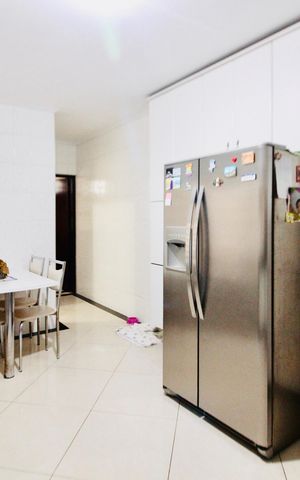 Casa para alugar com 350m², 3 quartos e 2 vagas Casa para alugar com 350m², 3 quartos e 2 vagasCozinha