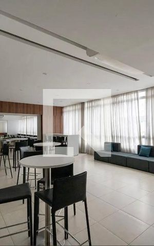 Apartamento à venda com 168m², 3 quartos e 4 vagas Apartamento à venda com 168m², 3 quartos e 4 vagasÁrea comum - Salão de festas