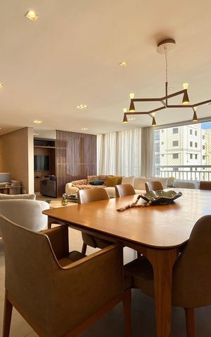Apartamento à venda com 168m², 3 quartos e 4 vagas Apartamento à venda com 168m², 3 quartos e 4 vagasSala