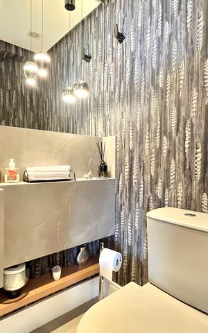 Apartamento à venda com 168m², 3 quartos e 4 vagas Apartamento à venda com 168m², 3 quartos e 4 vagasLavabo