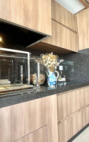 Apartamento à venda com 168m², 3 quartos e 4 vagas Apartamento à venda com 168m², 3 quartos e 4 vagasChurrasqueira