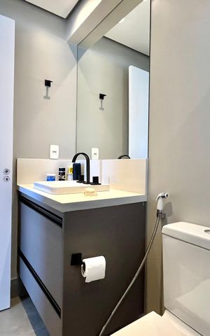 Apartamento à venda com 168m², 3 quartos e 4 vagas Apartamento à venda com 168m², 3 quartos e 4 vagasBanheiro da Suíte 3