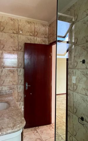 Casa para alugar com 293m², 4 quartos e 3 vagas Casa para alugar com 293m², 4 quartos e 3 vagasBanheiro do Quarto 3