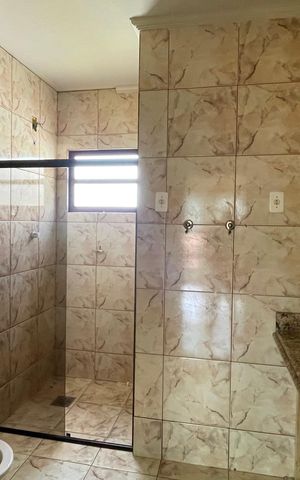 Casa para alugar com 293m², 4 quartos e 3 vagas Casa para alugar com 293m², 4 quartos e 3 vagasBanheiro 2