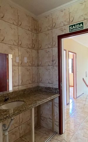 Casa para alugar com 293m², 4 quartos e 3 vagas Casa para alugar com 293m², 4 quartos e 3 vagasBanheiro 2
