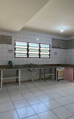 Casa para alugar com 293m², 4 quartos e 3 vagas Casa para alugar com 293m², 4 quartos e 3 vagasCozinha