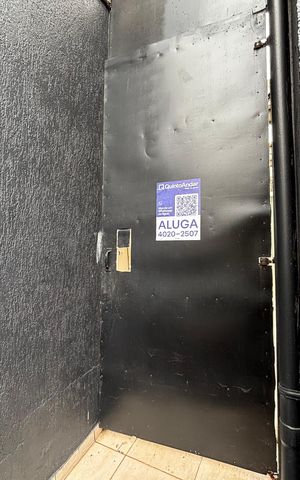 Casa para alugar com 82m², 2 quartos e 1 vaga Casa para alugar com 82m², 2 quartos e 1 vagaFachada