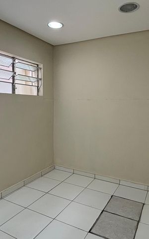 Casa para alugar com 82m², 2 quartos e 1 vaga Casa para alugar com 82m², 2 quartos e 1 vagaQuarto 1
