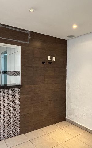 Casa para alugar com 82m², 2 quartos e 1 vaga Casa para alugar com 82m², 2 quartos e 1 vagaSala
