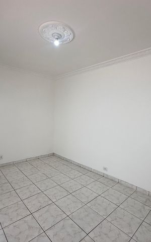 Apartamento para alugar com 60m², 2 quartos e sem vaga Apartamento para alugar com 60m², 2 quartos e sem vagaSala