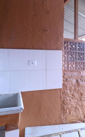 Casa para alugar com 40m², 1 quarto e sem vagaÁrea de serviço 
