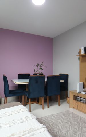 Casa de condomínio à venda com 60m², 2 quartos e 1 vagaSala
