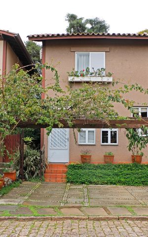 Casa de condomínio para alugar com 100m², 2 quartos e 2 vagasFachada