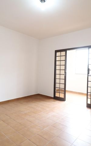 Apartamento para alugar com 140m², 3 quartos e 1 vagaSala