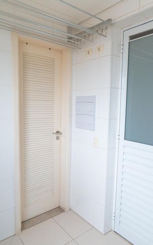 Apartamento à venda com 103m², 3 quartos e 2 vagas Apartamento à venda com 103m², 3 quartos e 2 vagasLavanderia