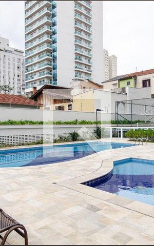 Apartamento à venda com 103m², 3 quartos e 2 vagas Apartamento à venda com 103m², 3 quartos e 2 vagasÁrea comum - Piscina