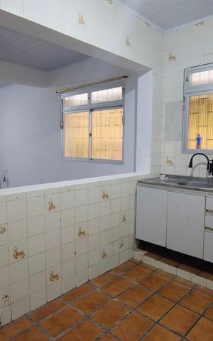 Casa para alugar com 118m², 5 quartos e 2 vagas Casa para alugar com 118m², 5 quartos e 2 vagasCozinha