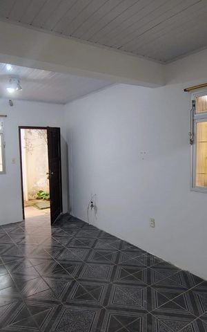 Casa para alugar com 118m², 5 quartos e 2 vagas Casa para alugar com 118m², 5 quartos e 2 vagasSala