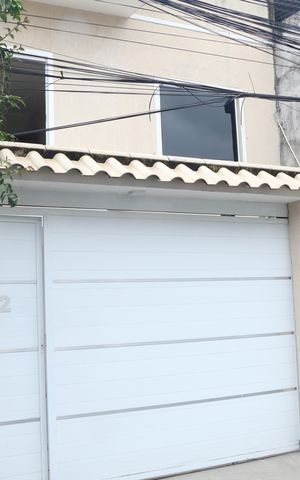 Casa para alugar com 210m², 3 quartos e 2 vagasFachada