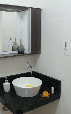Casa para alugar com 210m², 3 quartos e 2 vagasBanheiro