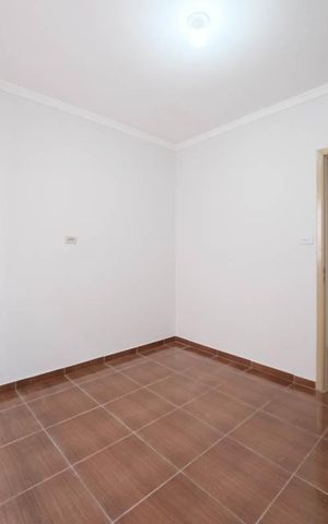 Casa para alugar com 90m², 2 quartos e 1 vagaQuarto 1