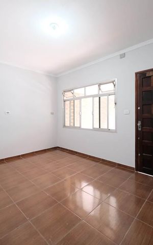 Casa para alugar com 90m², 2 quartos e 1 vagaSala
