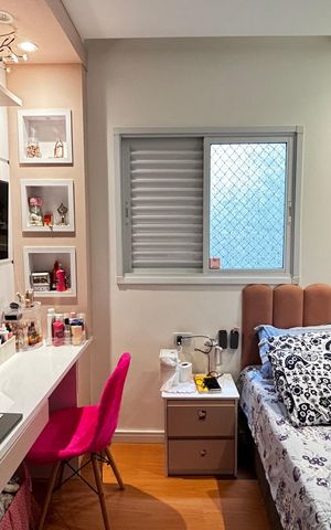 Casa à venda com 243m², 3 quartos e 5 vagas Casa à venda com 243m², 3 quartos e 5 vagasQuarto 2