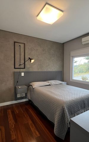 Casa de condomínio à venda com 400m², 4 quartos e 4 vagasQuarto 2