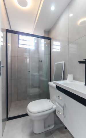 Apartamento para alugar com 85m², 2 quartos e 1 vaga Apartamento para alugar com 85m², 2 quartos e 1 vagaBanheiro