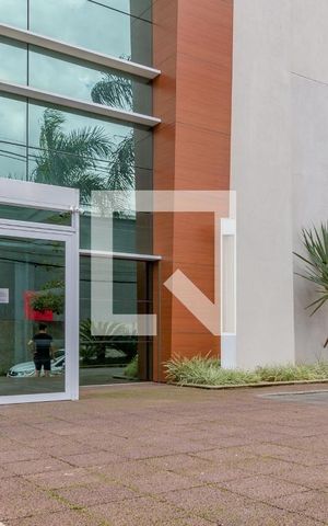 Apartamento para alugar com 50m², 1 quarto e 1 vaga Apartamento para alugar com 50m², 1 quarto e 1 vagaEntrada