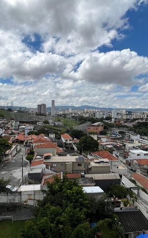Apartamento à venda com 55m², 2 quartos e 1 vaga Apartamento à venda com 55m², 2 quartos e 1 vagaÁrea de Serviço - Vista