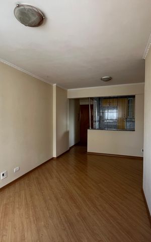 Apartamento à venda com 55m², 2 quartos e 1 vaga Apartamento à venda com 55m², 2 quartos e 1 vagaSala