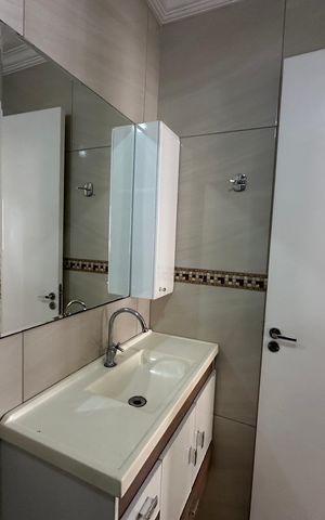 Apartamento à venda com 53m², 2 quartos e 1 vaga Apartamento à venda com 53m², 2 quartos e 1 vagaBanheiro