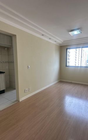 Apartamento à venda com 53m², 2 quartos e 1 vaga Apartamento à venda com 53m², 2 quartos e 1 vagaSala