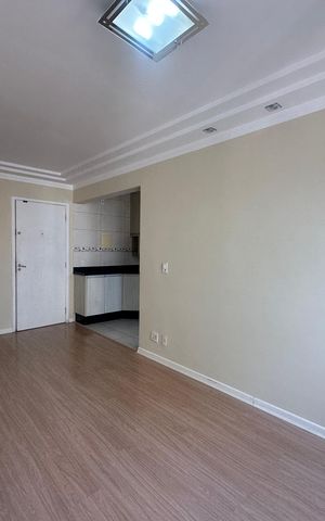 Apartamento à venda com 53m², 2 quartos e 1 vaga Apartamento à venda com 53m², 2 quartos e 1 vagaSala