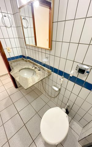 Apartamento para alugar com 99m², 3 quartos e sem vagaBanheiro