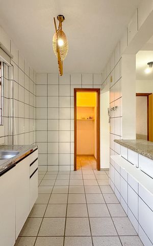 Apartamento para alugar com 99m², 3 quartos e sem vagaCozinha