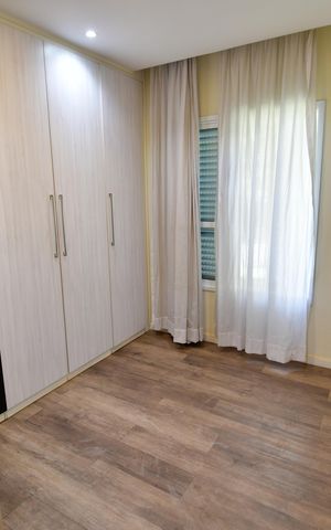 Casa de condomínio à venda com 220m², 3 quartos e 4 vagasQuarto 1 - Suíte