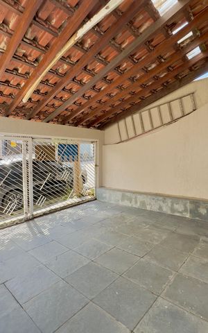 Casa para alugar com 171m², 4 quartos e 2 vagas Casa para alugar com 171m², 4 quartos e 2 vagasGaragem