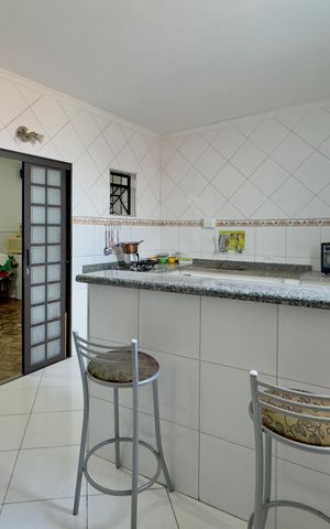 Casa para alugar com 171m², 4 quartos e 2 vagas Casa para alugar com 171m², 4 quartos e 2 vagasEspaço Gourmet