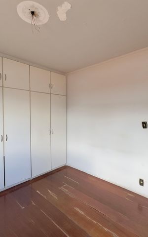 Casa para alugar com 171m², 4 quartos e 2 vagas Casa para alugar com 171m², 4 quartos e 2 vagasQuarto 4